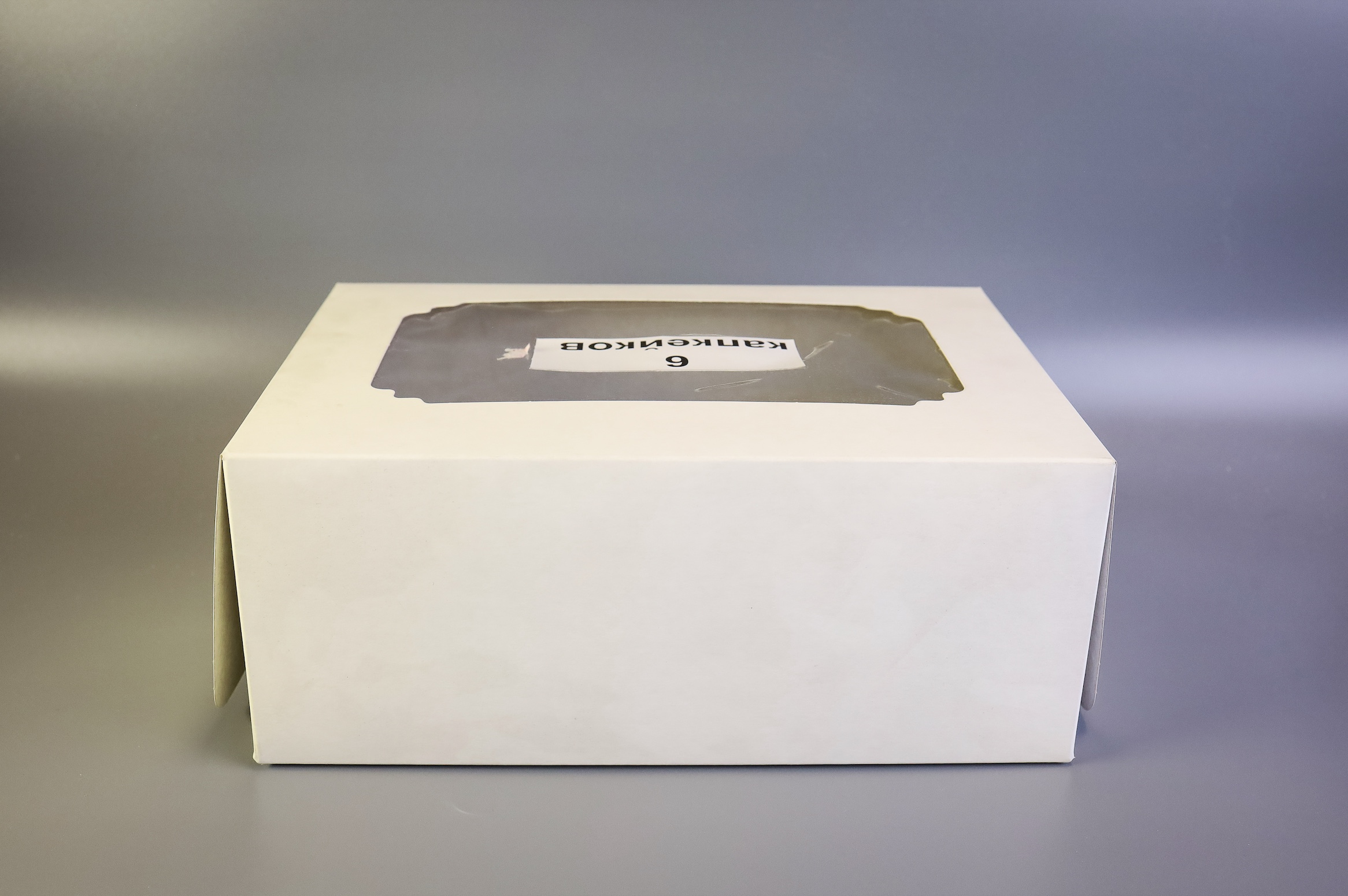 Коробка для капкейков из гофрокартона 